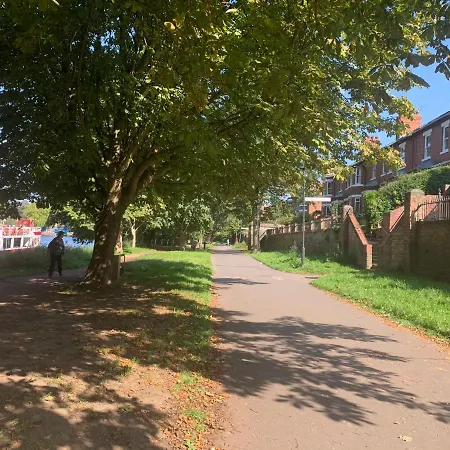 Domek letniskowy Riverside - Quaint Victorian By The River York