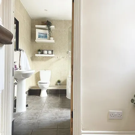 Orman Evi Riverside - Quaint Victorian By The River York