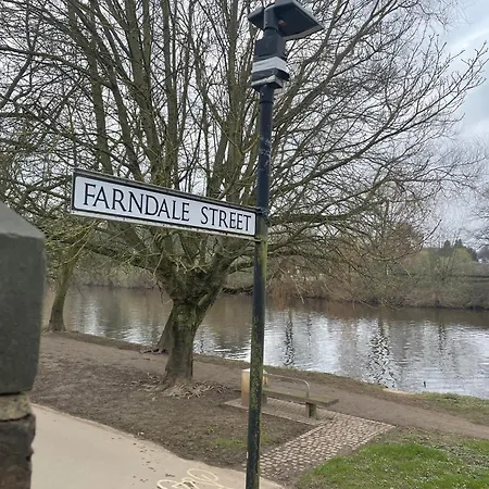 Riverside - Quaint Victorian By The River Domek letniskowy